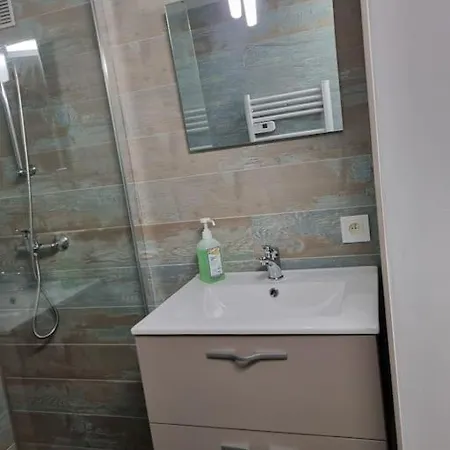 3 Etoiles A 150m De La Plage سانت جيل كروا دي فيي